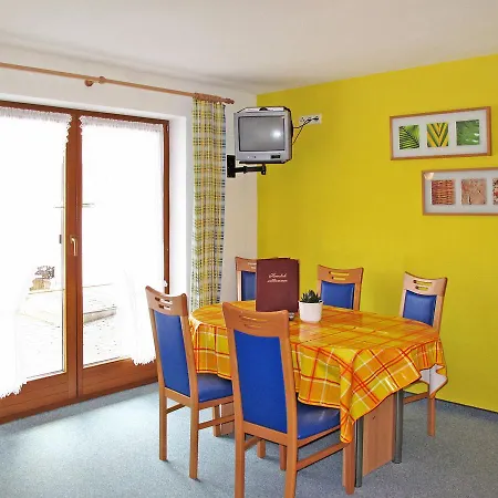Haus Christina 400w Apartament Tarrenz